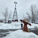 6 марта для ребят этапа начальной подготовки прошло мероприятие Масленица. В мероприятии приняли участие 37 мальчишек и девчонок, а так же родители и тренеры школы. Юные спортсмены участвовали в викторине, рассказывали пословицы и пели частушки. Все участ